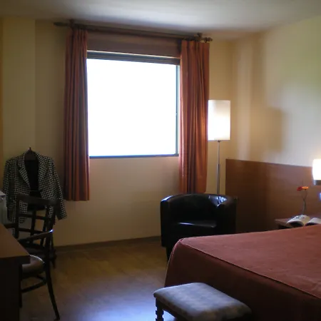 Don Pepe De Sanabria