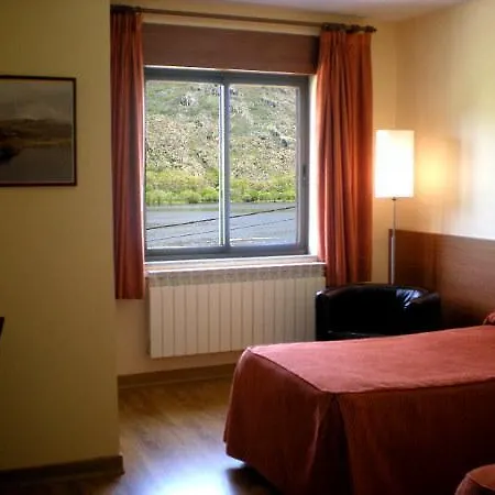 Hotel Don Pepe De Sanabria 2*