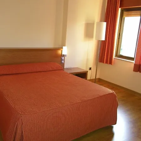 Hotel Don Pepe De Sanabria 2*